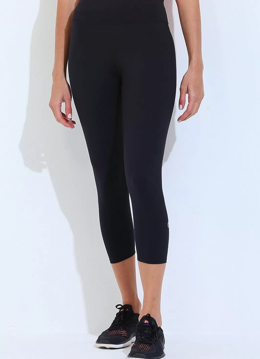 DonaJo leggings & capris*Running Crop () Black