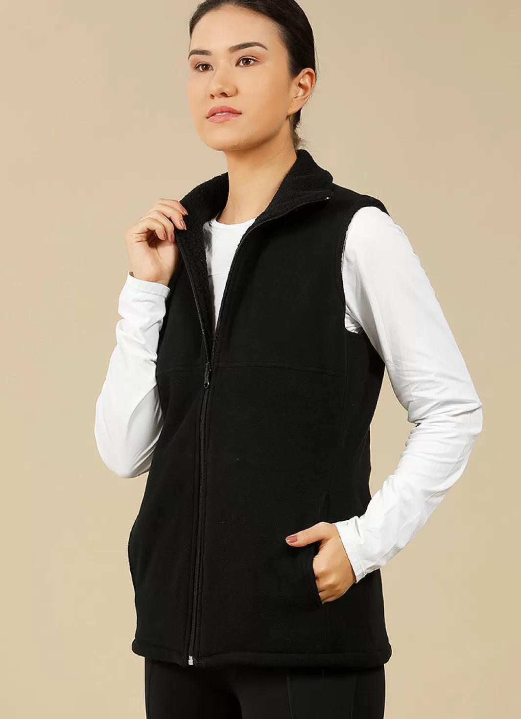 DonaJo jackets & vests*Sherpa Vest () Black